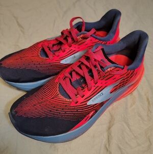 Brooks Vibrant Red and Navy Athletic Shoes
